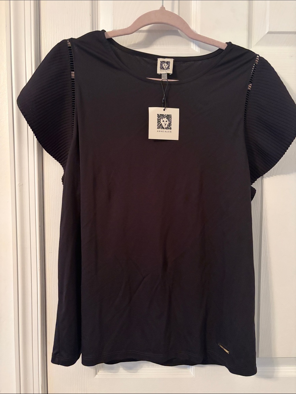 Anne Klein Black Short Sleeve Top with Pleated Cap Sleeves